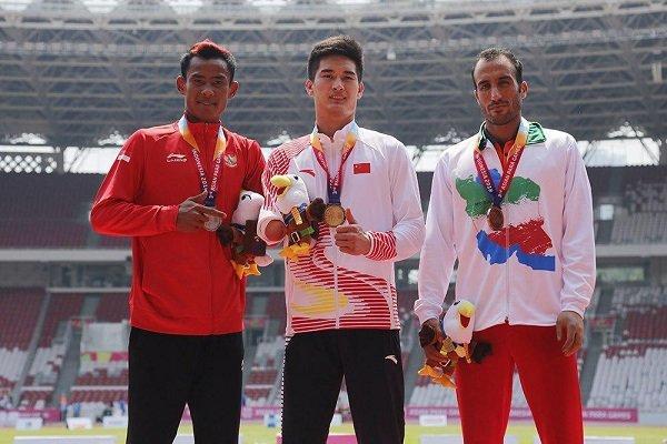 احمد اجاقلو در 200 متر مدال برنز گرفت احمد اجاقلو در 200 متر مدال برنز گرفت
