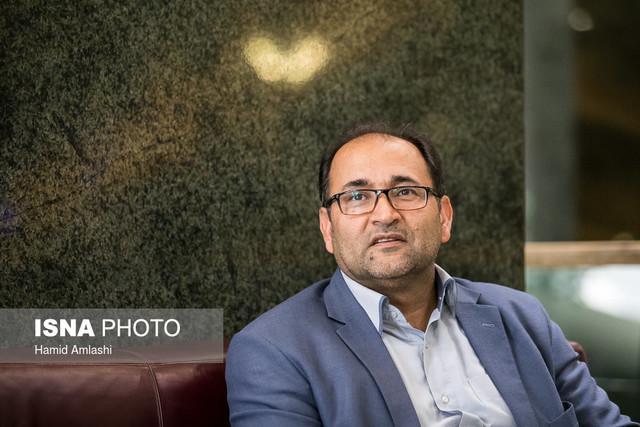 رحیمی دنیا آبادی: آمریکایی ها پُتک بر آهن سرد می کوبند