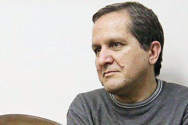 اسماعیل امینی با چهل شاهد همراه می گردد