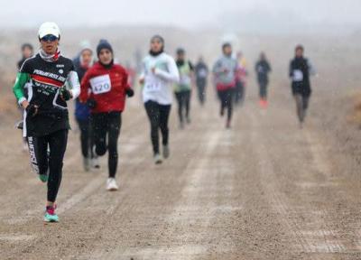 کم بینایان همدانی در مسابقات دو صحرانوردی خوش درخشیدند