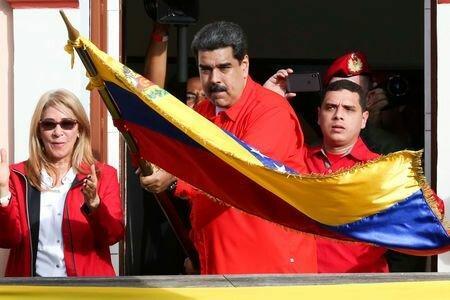 مادورو از تشکیل واحد نظامی حفاظت از زیرساختهای ونزوئلا اطلاع داد