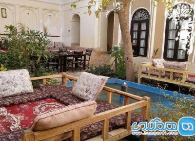 فرار از زندگی شهری به اقامتگاه های بومگردی