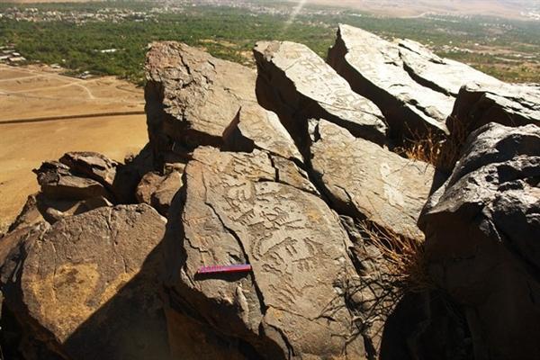 رتبه نخست ثبت ملی سنگ نگاره ها در کشور متعلق به استان مرکزی است