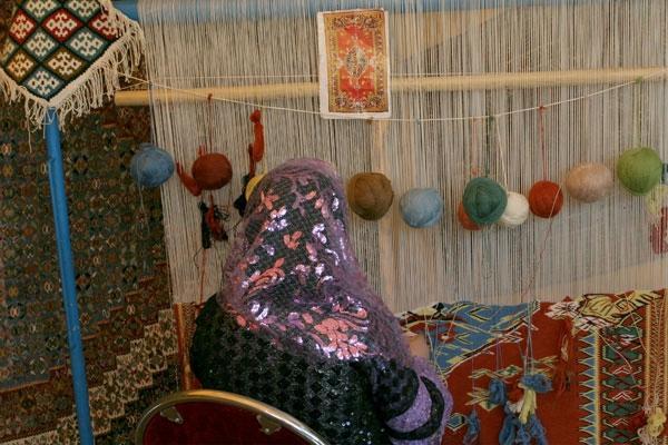آموزش رایگان صنایع دستی برای 1035 متقاضی در چهارمحال و بختیاری