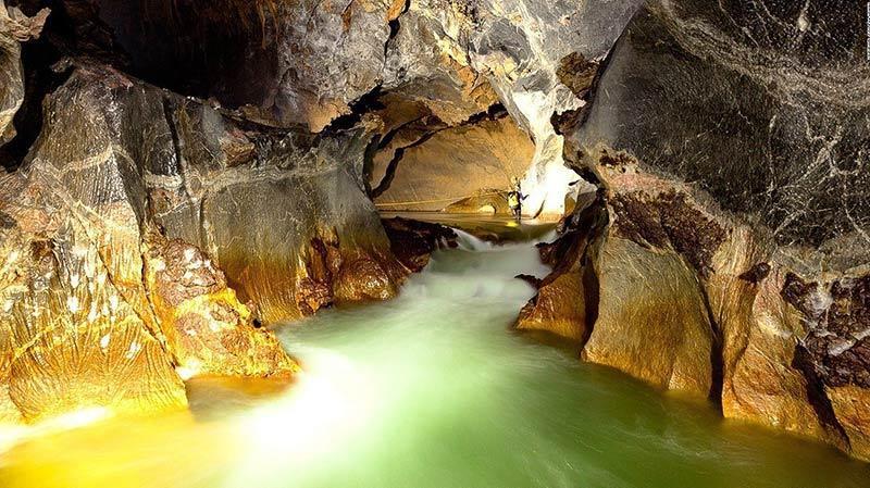سفر به اعماق غار سون دونگ، بزرگ ترین غار جهان