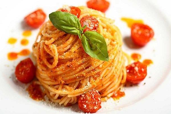 پاستا موجب چاقی نمی گردد