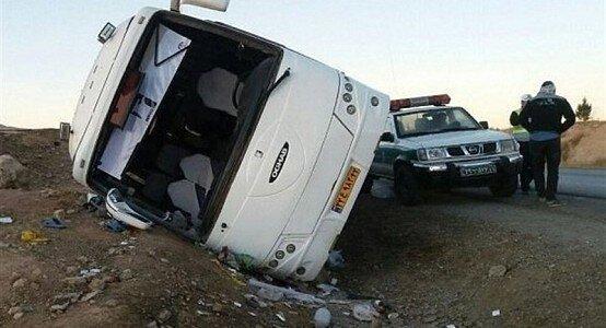 4 فوتی و 14 مصدوم در حادثه واژگونی اتوبوس یزد- مشهد 4 فوتی و 14 مصدوم در حادثه واژگونی اتوبوس یزد- مشهد