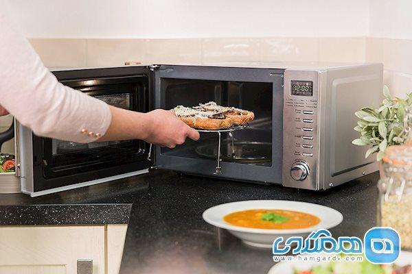 چه موادغذایی را نباید بیشتر از یکبار گرم کرد؟ چه موادغذایی را نباید بیشتر از یکبار گرم کرد؟