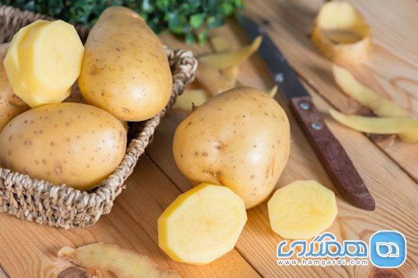 جوانه های روی سیب زمینی خطرناک است؟ جوانه های روی سیب زمینی خطرناک است؟