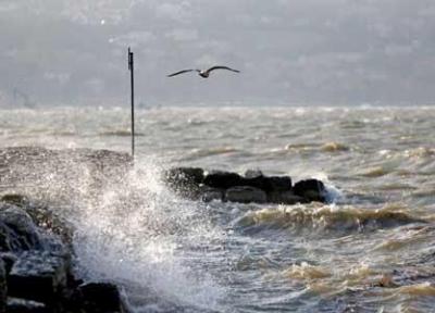 هشدار هواشناسی نسبت به افزایش ارتفاع موج در دریاهای کشور