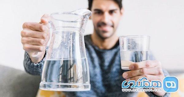 تضمین سلامت قلب با نوشیدن 5 لیوان آب در روز