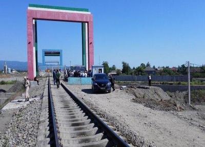 دروازه تجاری اوراسیا؛ تابلو خدمت دولت در آستارا