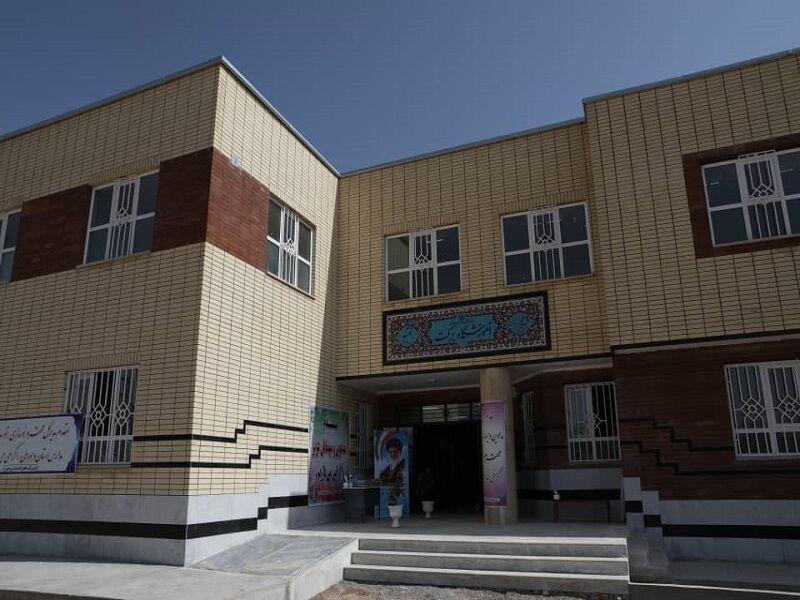 خبرنگاران افزایش مشارکت مدرسه سازی در اصفهان، تلاشی ماندگار
