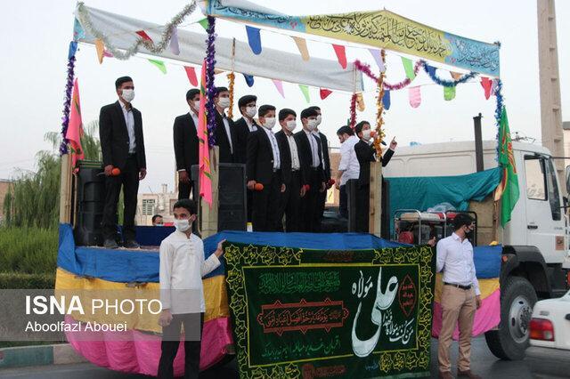 حرکت کاروان شادی به مناسبت عید غدیر در دارولایه مهریز حرکت کاروان شادی به مناسبت عید غدیر در دارولایه مهریز