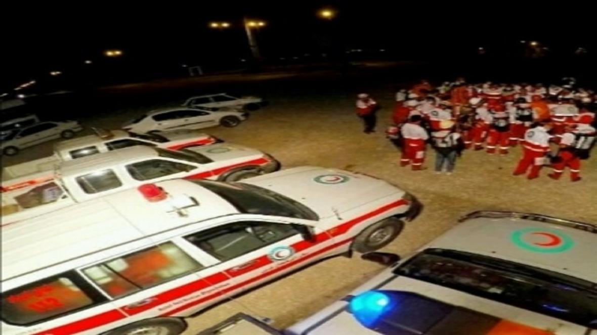 آماده باش 6 تیم امدادی در مناطق زلزله آماده باش 6 تیم امدادی در مناطق زلزله