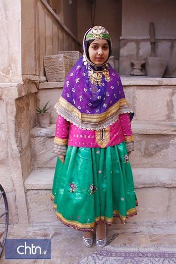 رخت گُشاد اِوَز، تار و پودی از اصالت زنان این دیار رخت گُشاد اِوَز، تار و پودی از اصالت زنان این دیار