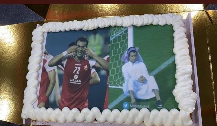 (عکس) کیک صعود پرسپولیس در عربستان! (عکس) کیک صعود پرسپولیس در عربستان!