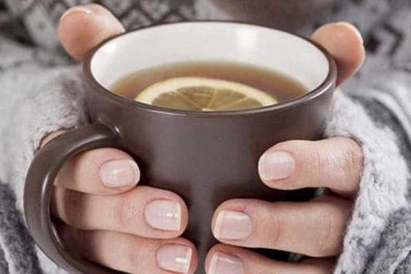 پیشگیری از سرطان و بیماری های قلبی با نوشیدن چای لیمو