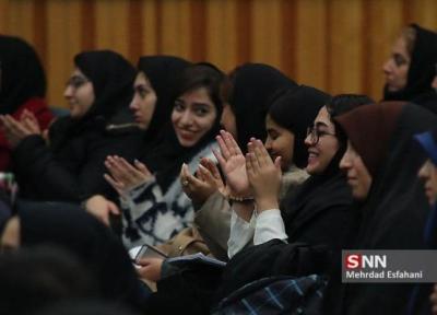 تقدیر از برگزیدگان دانشجویان دانشگاه شیراز در نهمین جشنواره ملی رویش
